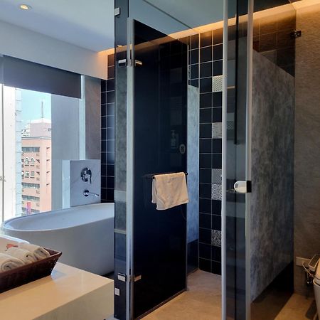 Check Inn Taichung Zhongshan Εξωτερικό φωτογραφία