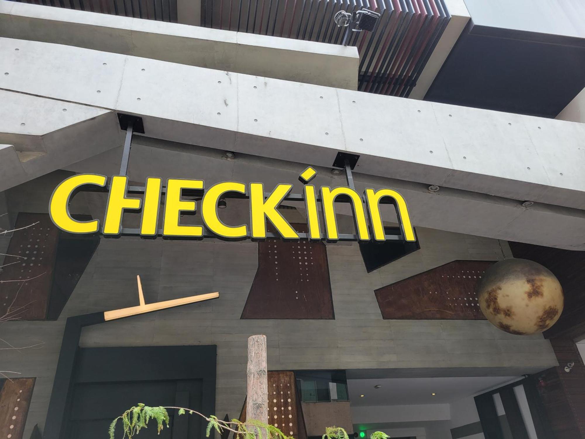 Check Inn Taichung Zhongshan Εξωτερικό φωτογραφία