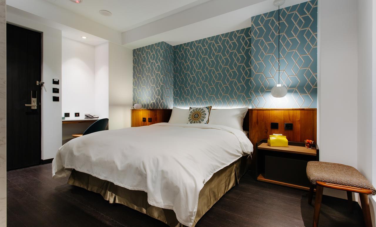 Check Inn Taichung Zhongshan Εξωτερικό φωτογραφία