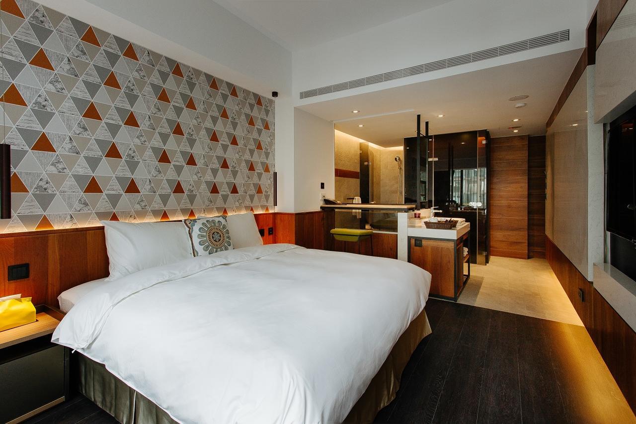 Check Inn Taichung Zhongshan Εξωτερικό φωτογραφία