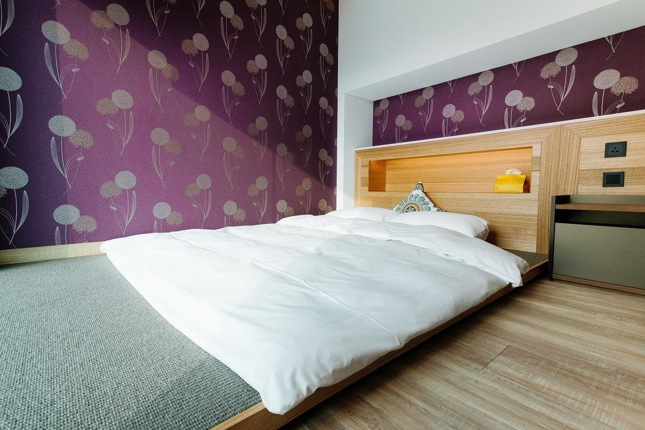 Check Inn Taichung Zhongshan Εξωτερικό φωτογραφία